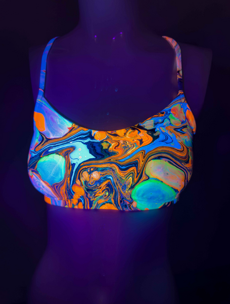 Size 6 LuluLemon Flow Y Bra Nulu (41)