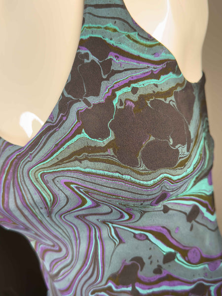 Size 4 LuluLemon Align Waist Length Tank (33)