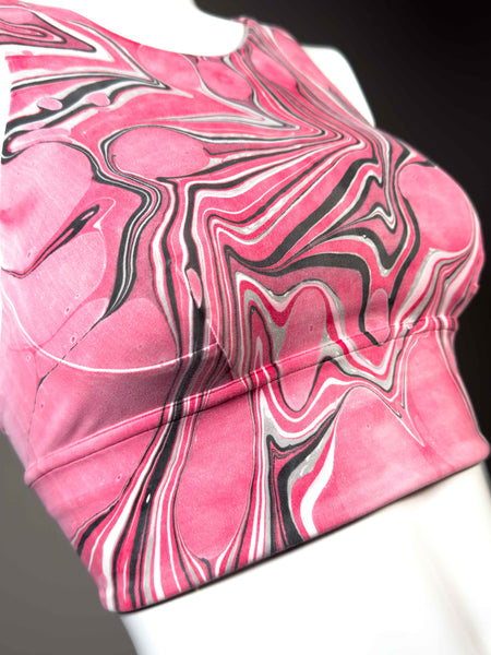 Size 4 LuluLemon Wunder Train Long-Line Bra (9)