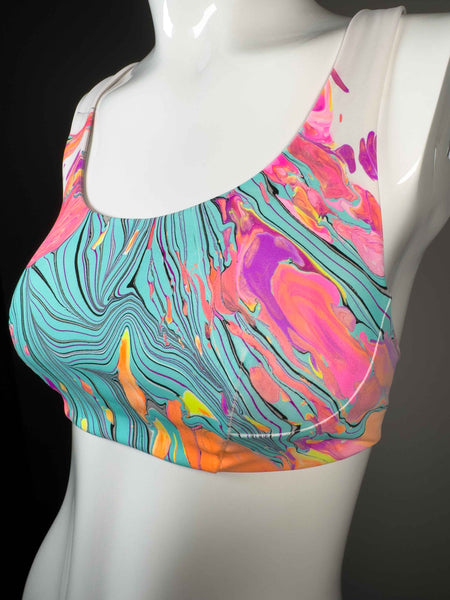 Size 4 LuluLemon Wunder Train Bra (27)