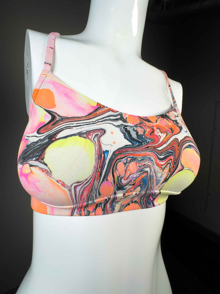 Size 6 LuluLemon Flow Y Bra Nulu (41)