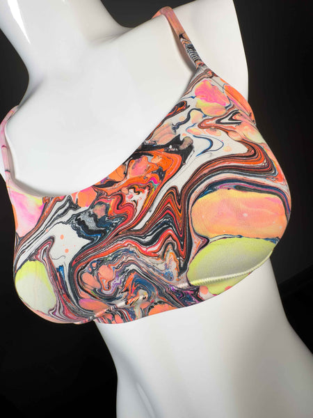 Size 6 LuluLemon Flow Y Bra Nulu (41)