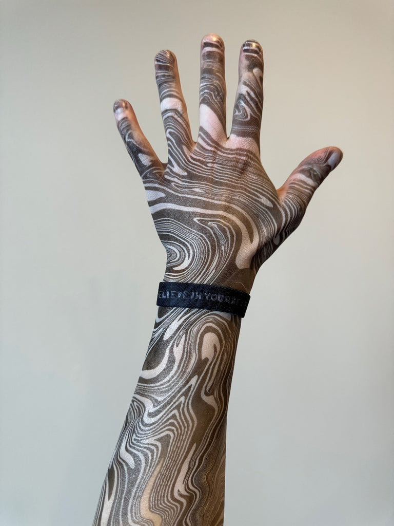 【人気No.1】 Believe In BLVisuals - Wristband ZOX Yourself' アクセサリー